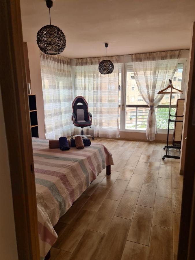 ベニドルムPiso Rosita Y Martinアパートメント エクステリア 写真